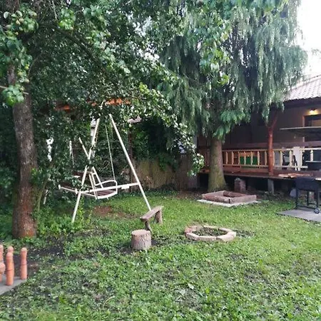 Bogi Vendeghaz Apartment *
