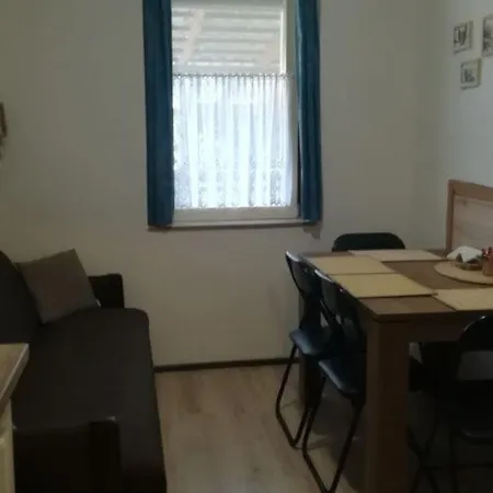Bogi Apartamento Mezőkövesd