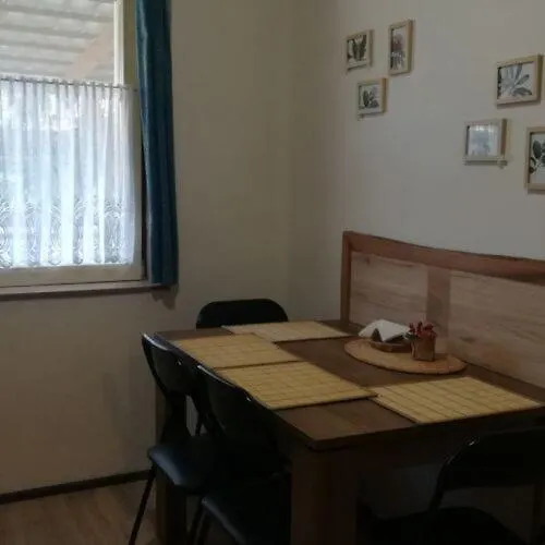 Apartment Bogi Vendeghaz *