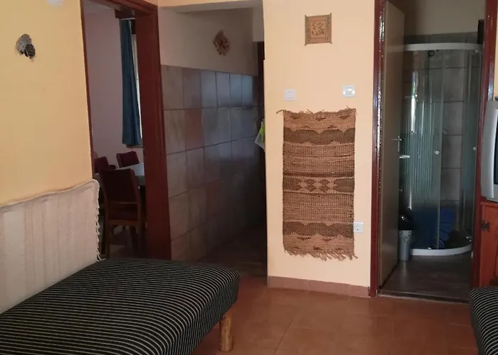 Bogi Vendeghaz * Mezőkövesd